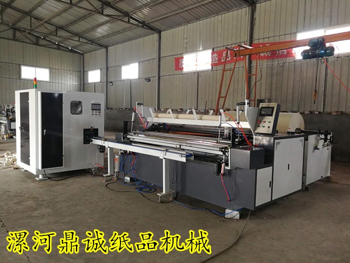 1880型全自動衛(wèi)生紙復卷機